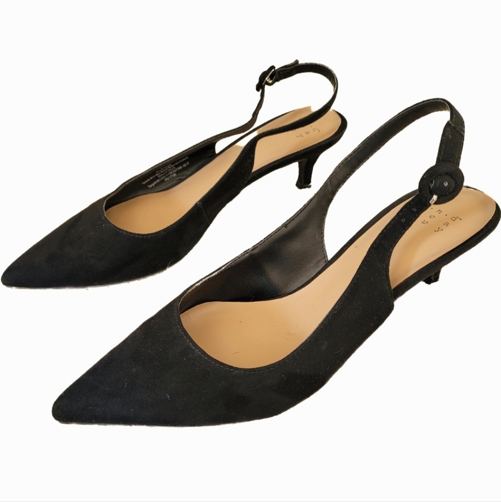 A New Day Slingback Kitten Heels Size 7.5